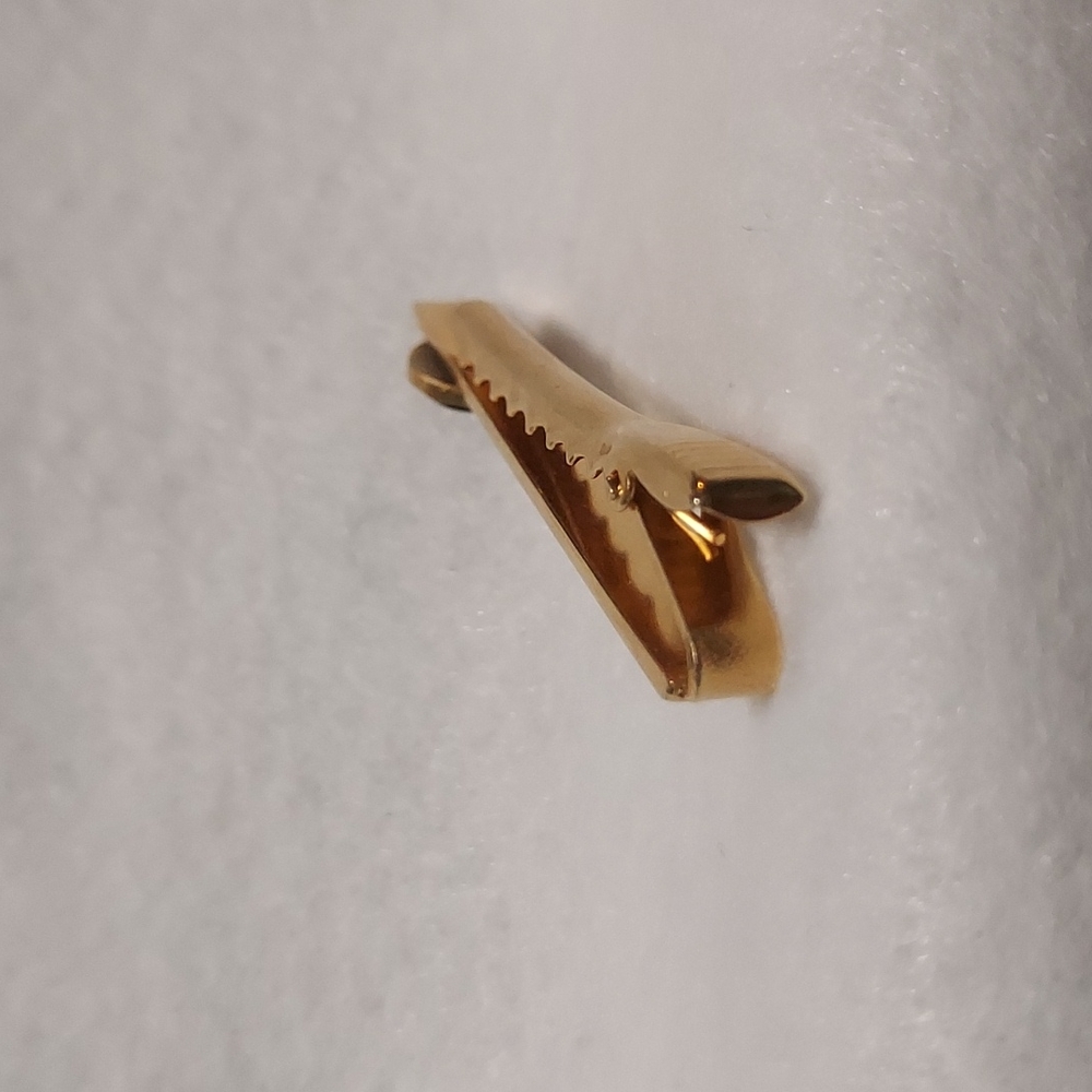 Vintage Goldtone and Hematite Tie Clip - Picture 3 of 3